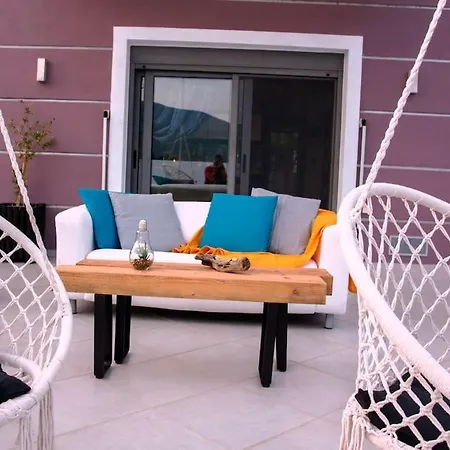 Psm Luxury Living דירה Karababás
